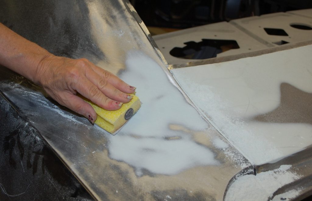 Bondo Vs Fiberglass Choosing The Best Auto Repair Solution CarsBibles Bondo Vs Fiberglass Choosing The Best Auto Repair Solution CarsBibles