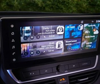 How to Clean Your Car Navigation Screen
