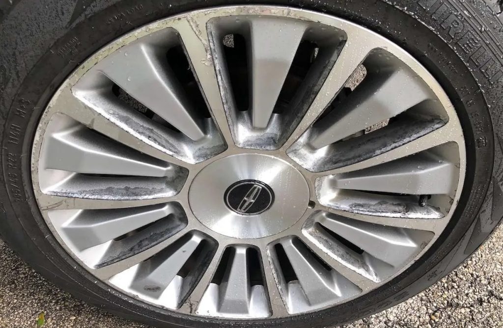 How to Remove Peeling Chrome from Rims