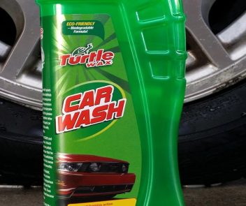 How Long to Leave Turtle Wax on Car