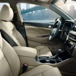 which hyundai tucson has leather seats