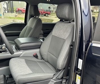 are f150 and f250 seats the same
